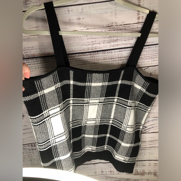 Black and White Plaid Women's Top - Picture 8 of 10